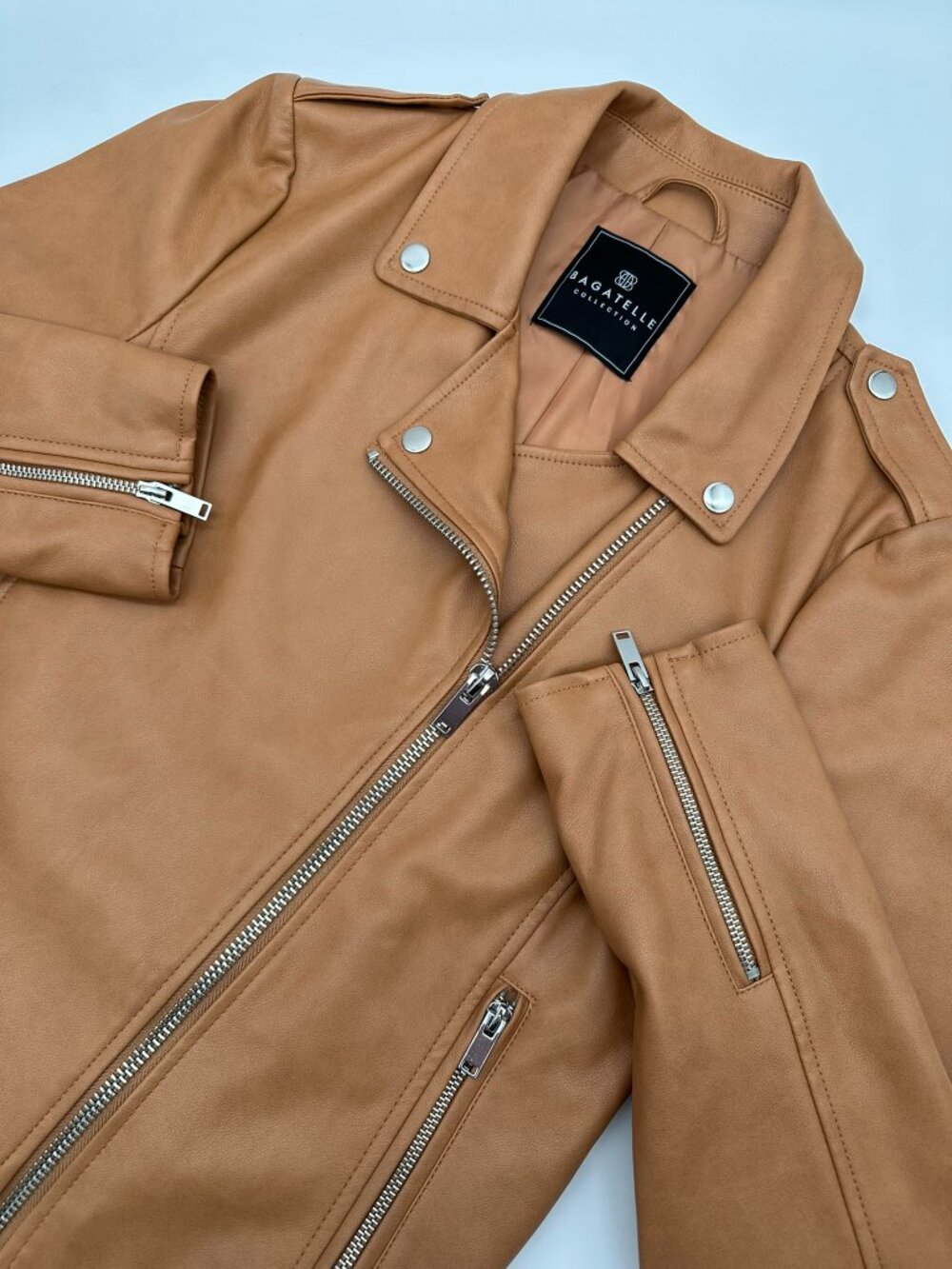 Bagatelle Women's Faux Leather Asymmetric Zip Biker Moto Jacket Size Small Camel